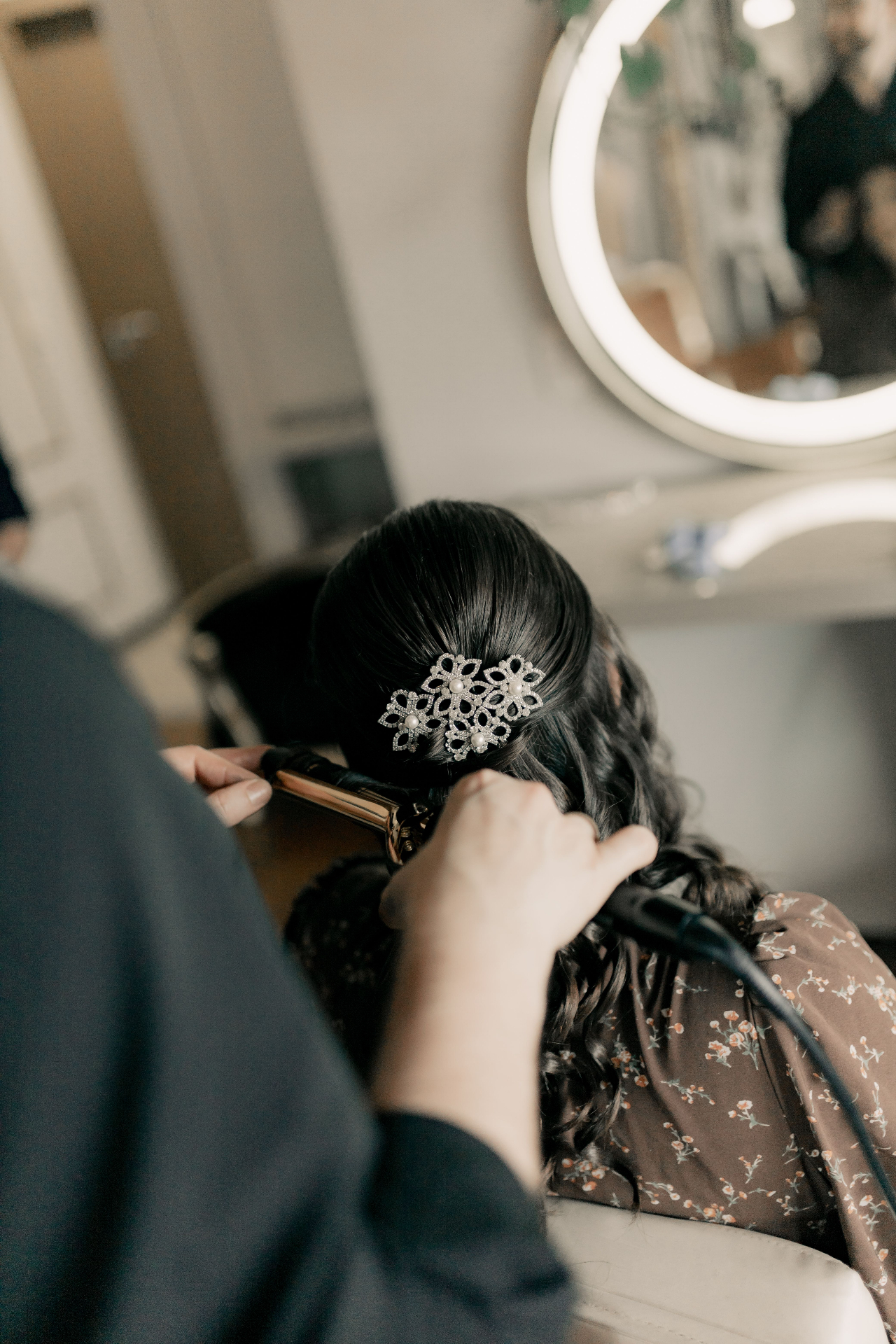 A private, one-on-one styling session at ZarNova Studio Suites